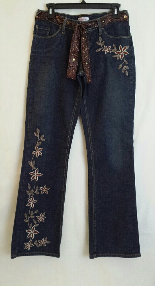 XHILARATION STRETCH JEANS